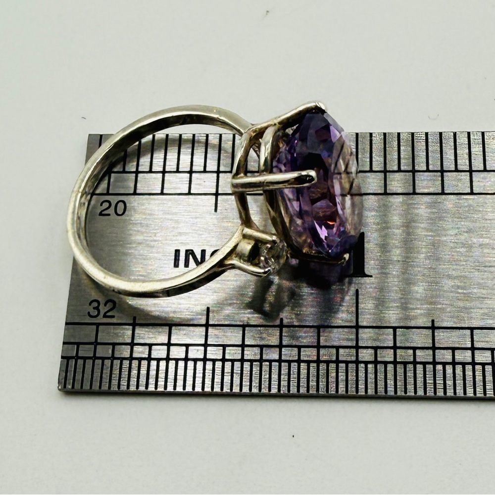 Gorgeous Oval Cut 4 CT Genuine Amethyst Size 6-1/2 .925 - Picture 12 of 17